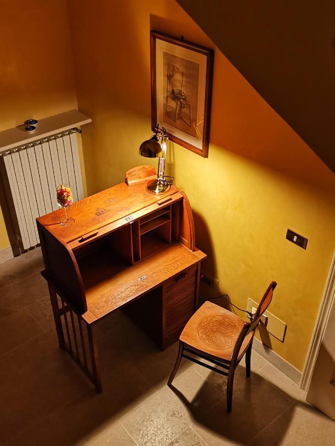 Casapatrizia Art B&B Сантарканджело-ди-Романья Экстерьер фото