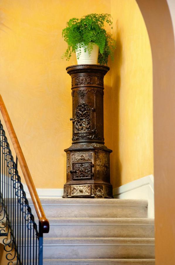 Casapatrizia Art B&B Сантарканджело-ди-Романья Экстерьер фото