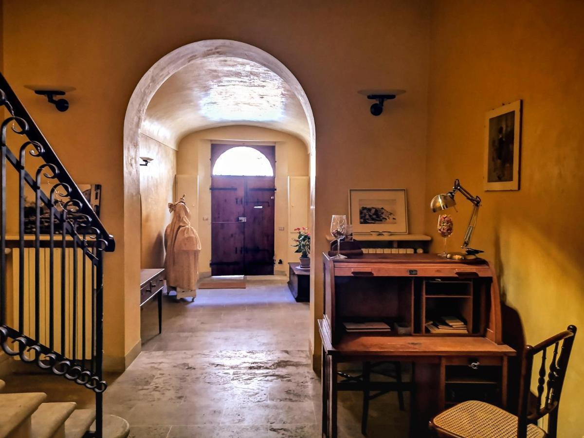 Casapatrizia Art B&B Сантарканджело-ди-Романья Экстерьер фото