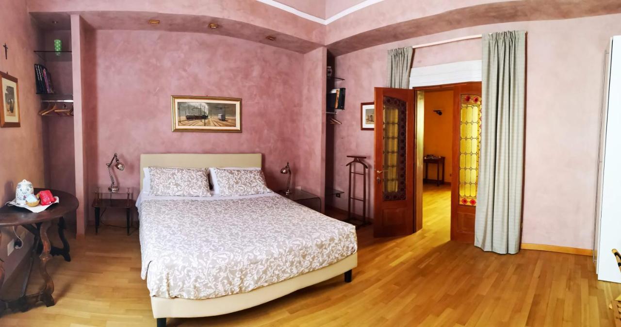 Casapatrizia Art B&B Сантарканджело-ди-Романья Экстерьер фото